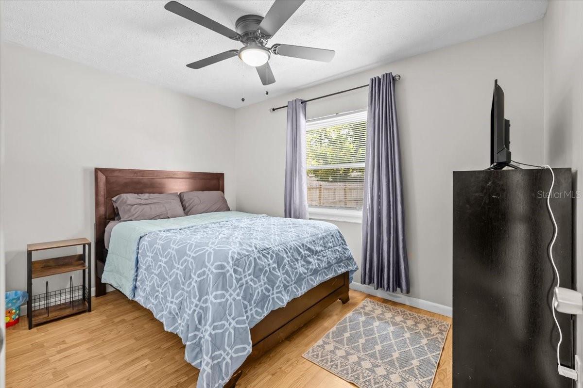 PRESIDENTIAL MANOR - Residential