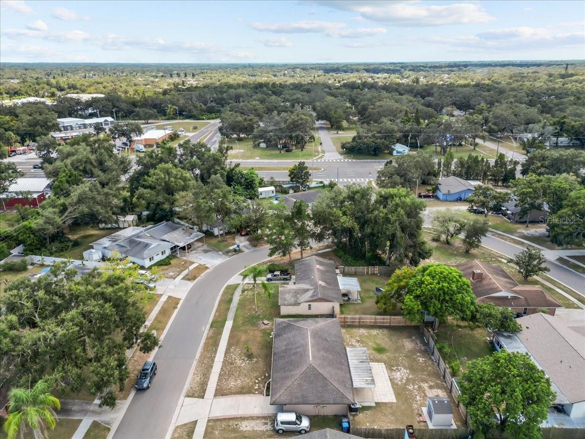 PRESIDENTIAL MANOR - Residential