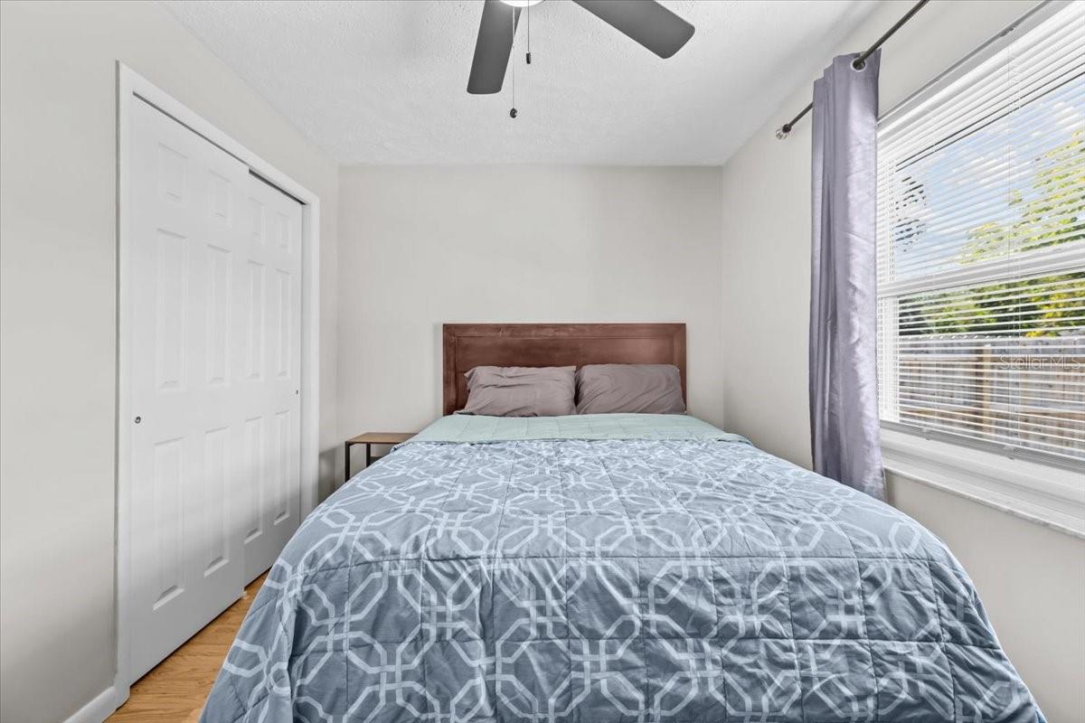 PRESIDENTIAL MANOR - Residential