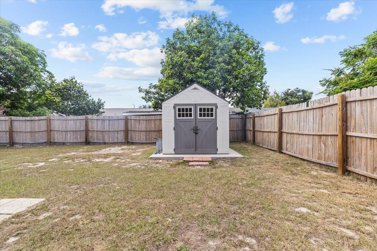 PRESIDENTIAL MANOR - Residential