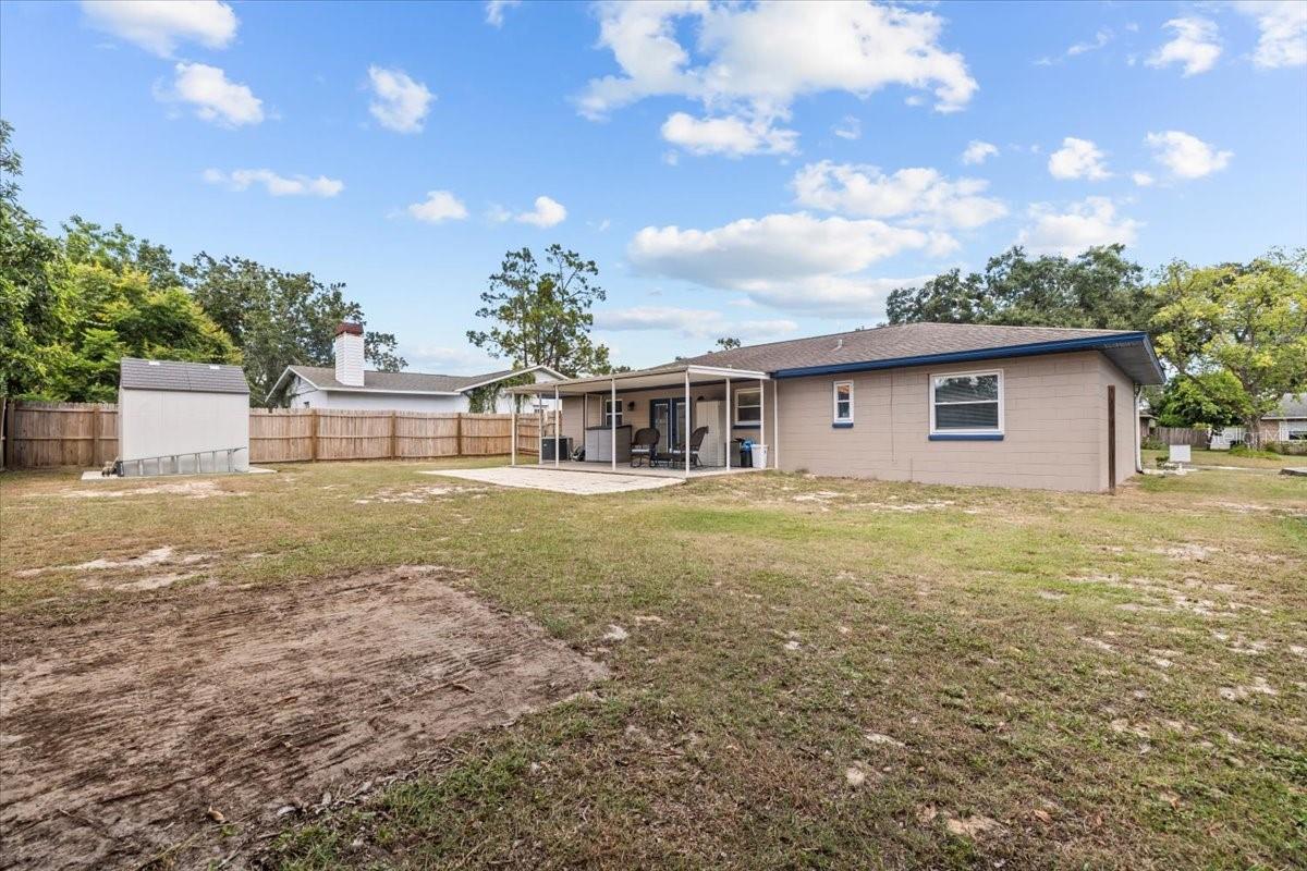 PRESIDENTIAL MANOR - Residential