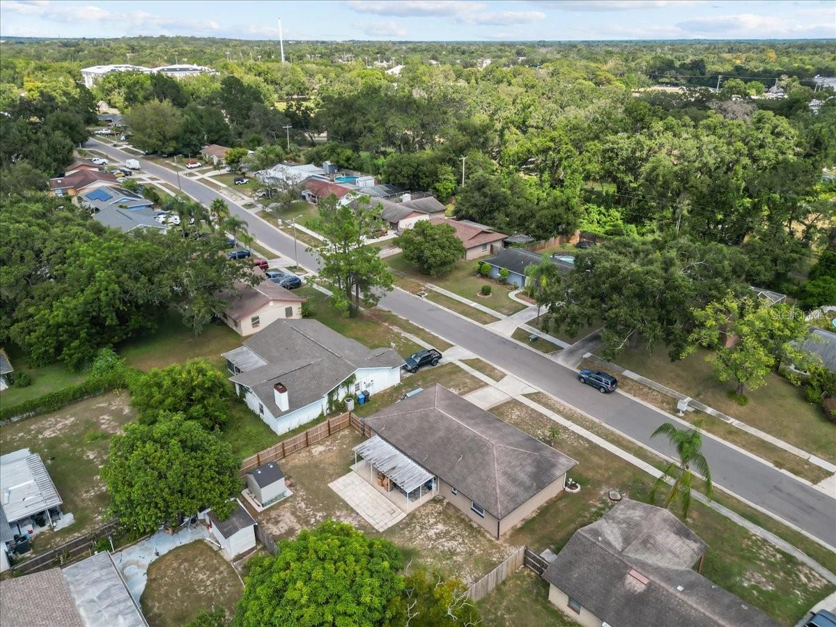 PRESIDENTIAL MANOR - Residential