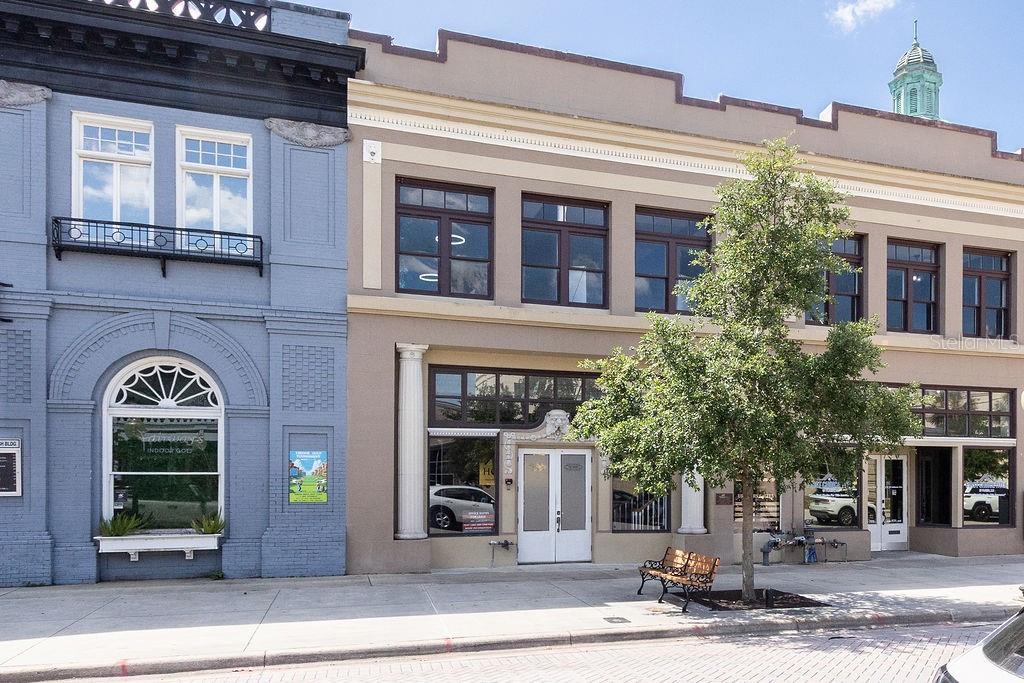 Downtown Executive Office Suite Available. Located in a beautiful historic building this space features cathedral ceilings, intricate molding, and real wood floors. Water and electric included!! ** Multiple other units available in building ** (All info to be verified by Tenant)