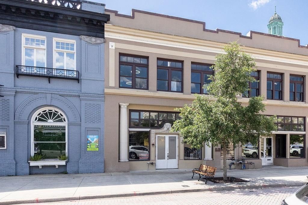 Photo of 112 W Indiana Avenue #205, Deland, FL 32720 (MLS # V4943525)