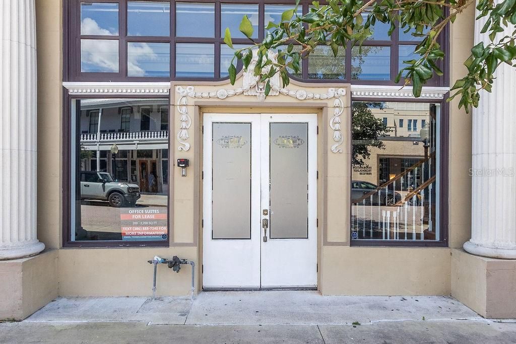 Photo of 112 W Indiana Avenue #205, Deland, FL 32720 (MLS # V4943525)