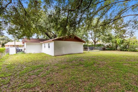 A home in APOPKA