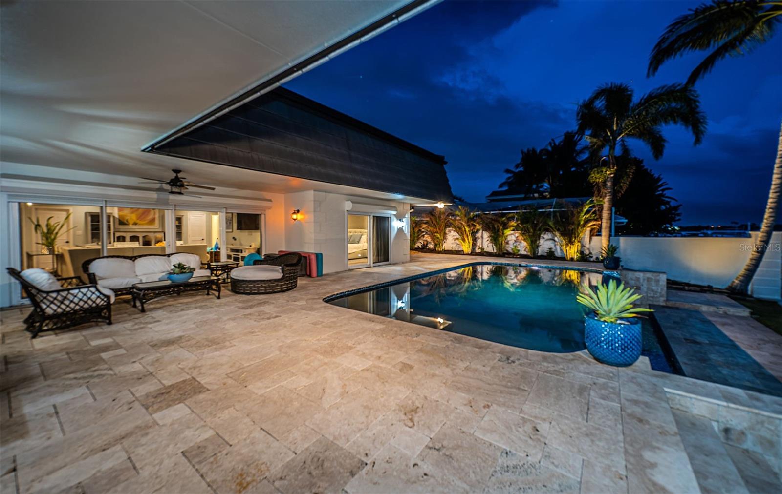 BAYWAY ISLES - Residential