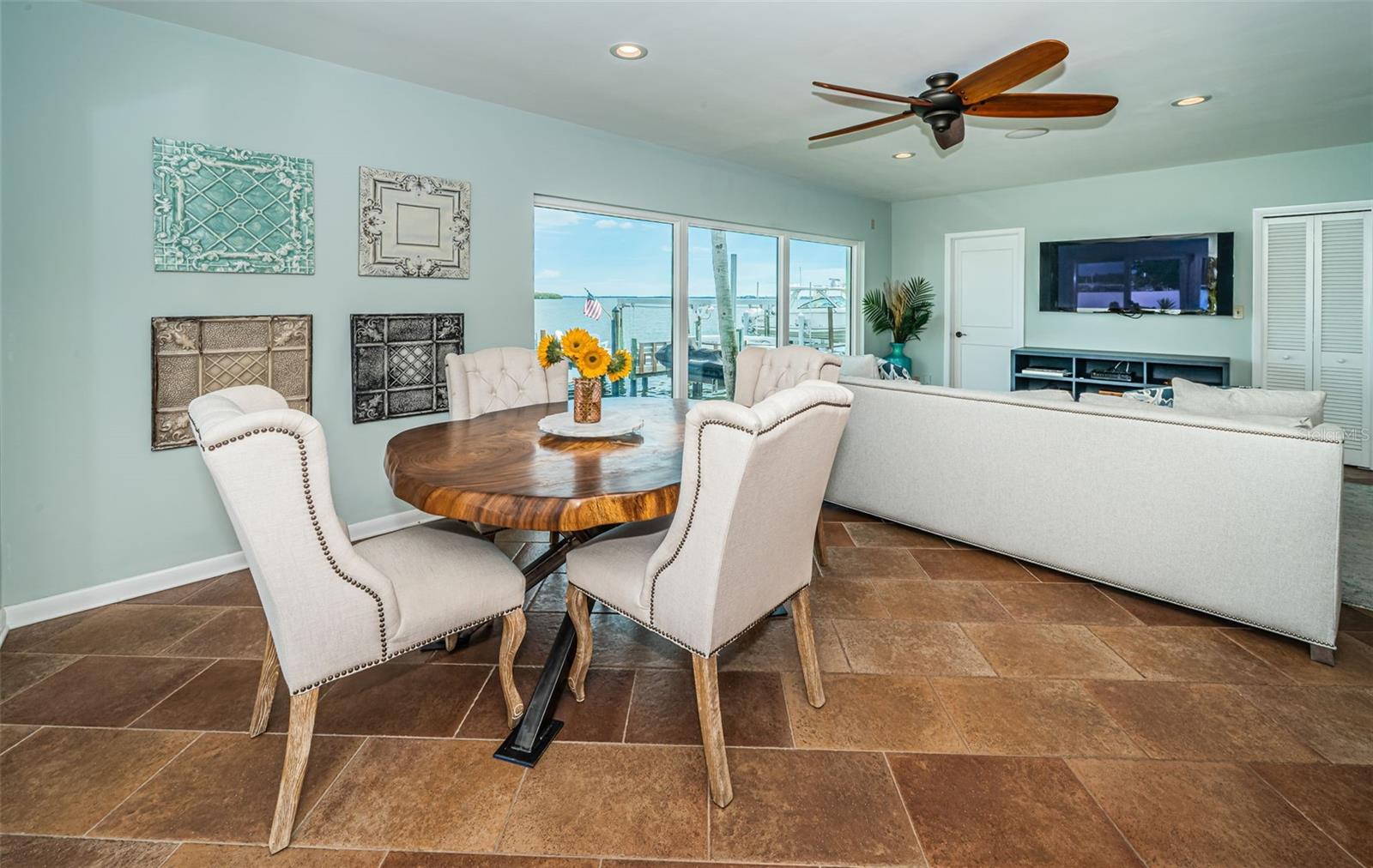 BAYWAY ISLES - Residential