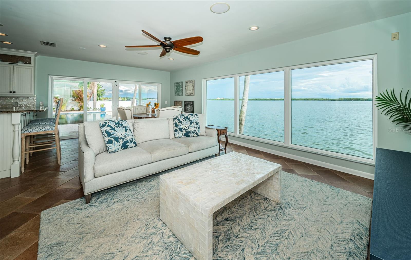 BAYWAY ISLES - Residential