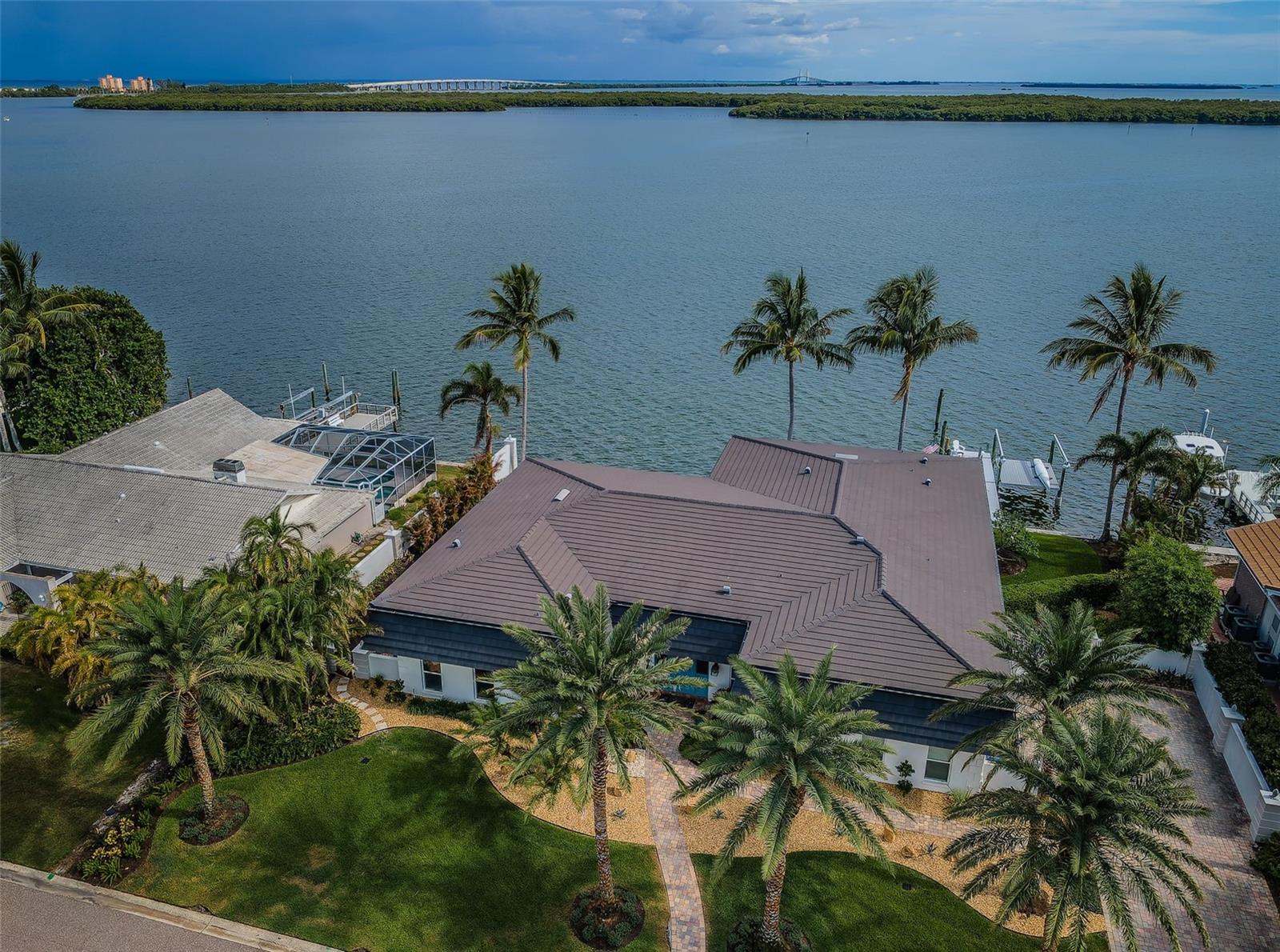 BAYWAY ISLES - Residential