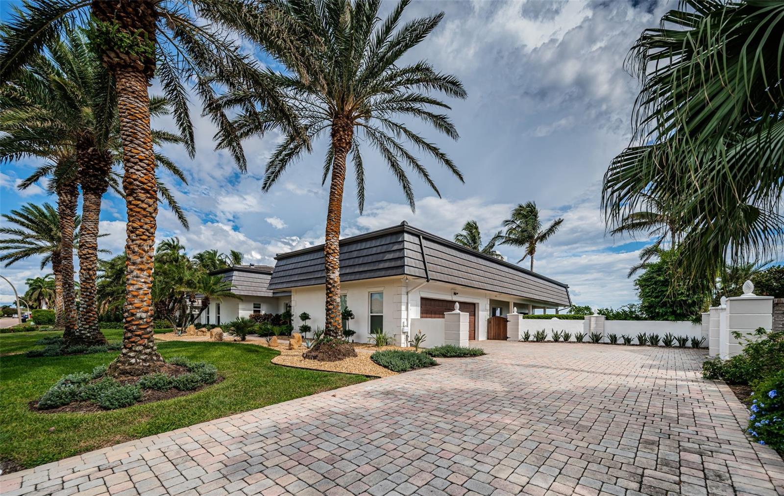 BAYWAY ISLES - Residential