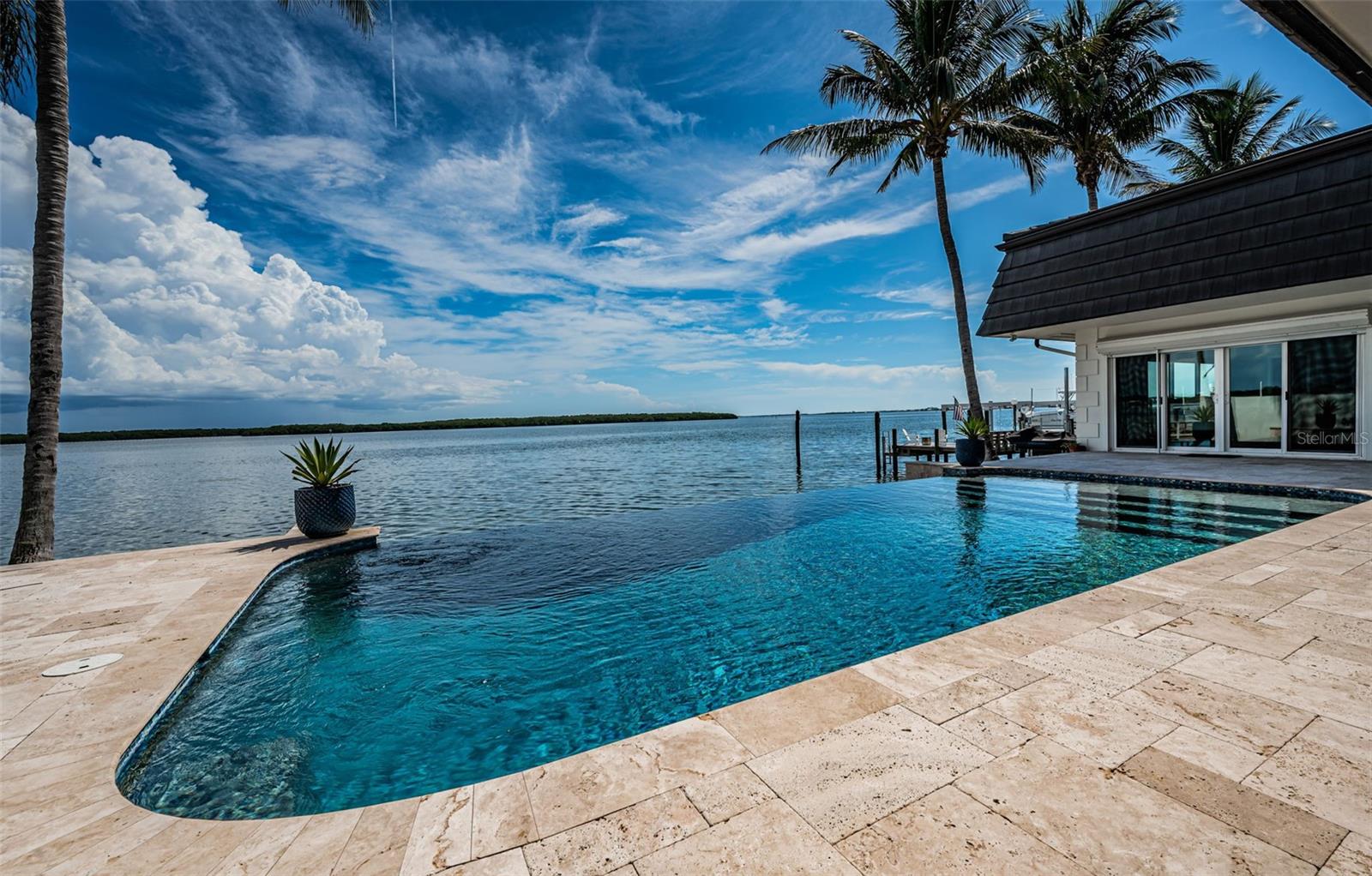 BAYWAY ISLES - Residential