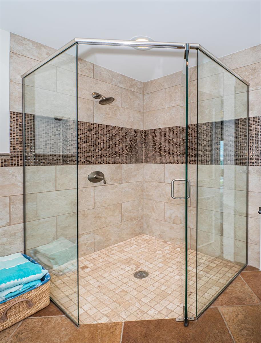 BAYWAY ISLES - Residential