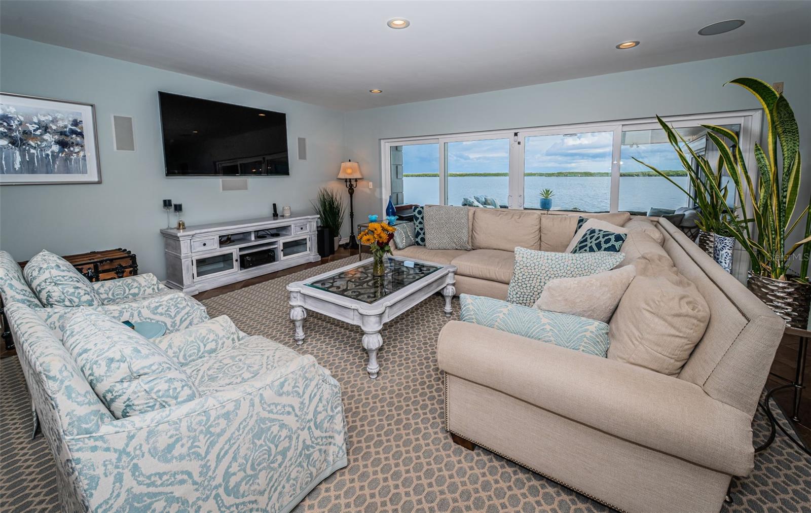 BAYWAY ISLES - Residential