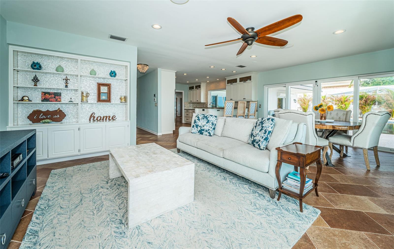 BAYWAY ISLES - Residential