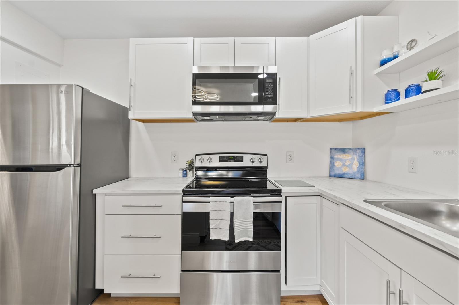COLUMBIAD PLAZA SUB - Residential