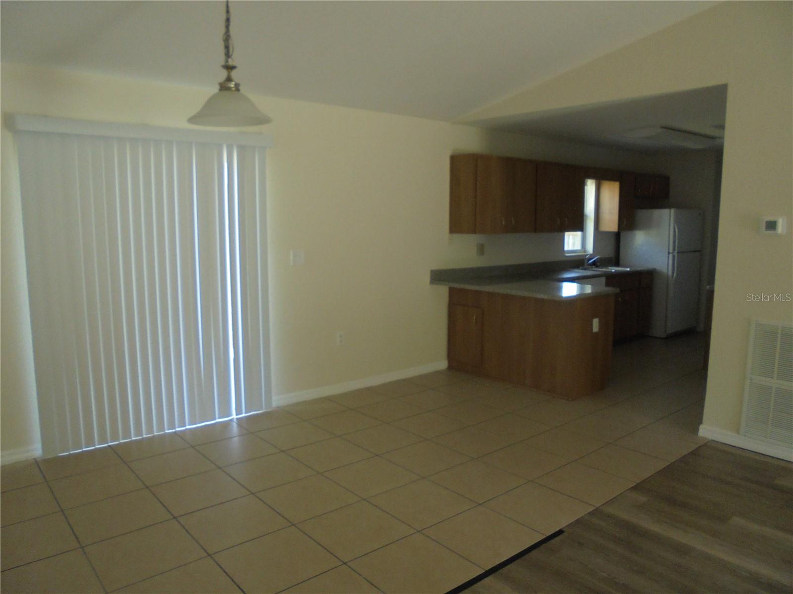 SILVER SPGS SHORES UN 17 - Residential