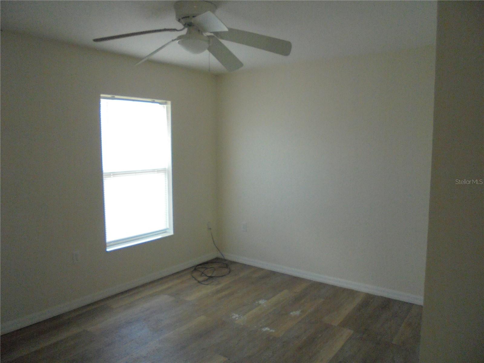 SILVER SPGS SHORES UN 17 - Residential