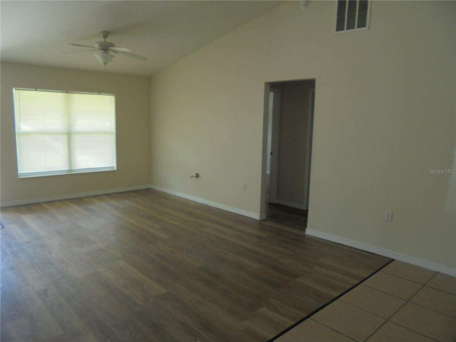 SILVER SPGS SHORES UN 17 - Residential