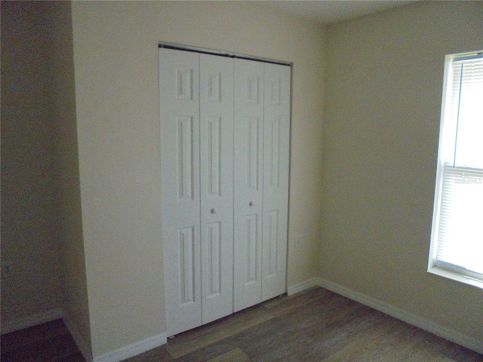 SILVER SPGS SHORES UN 17 - Residential