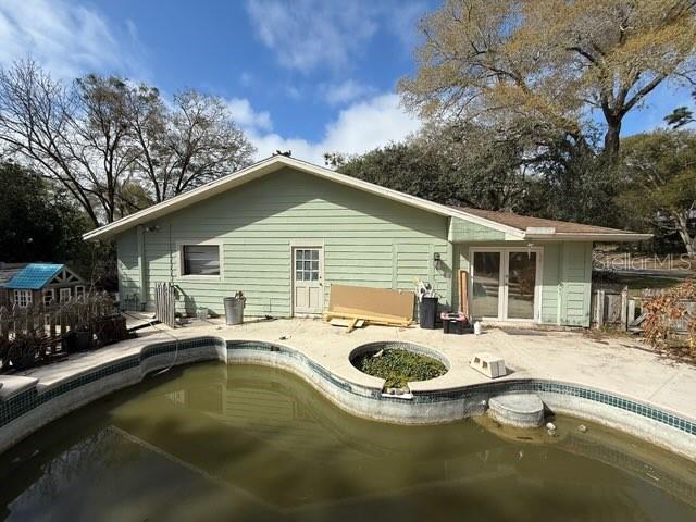 COUNTRY CLUB ESTATES - Residential