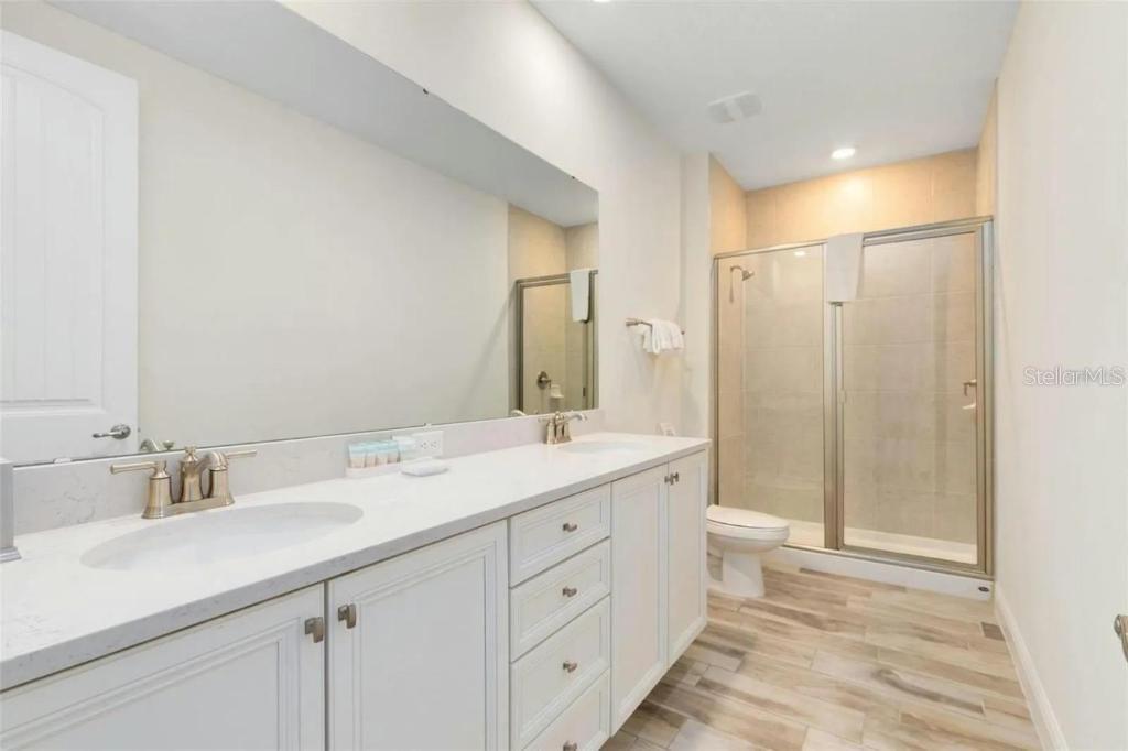 ROLLING OAKS PH 7 - Residential