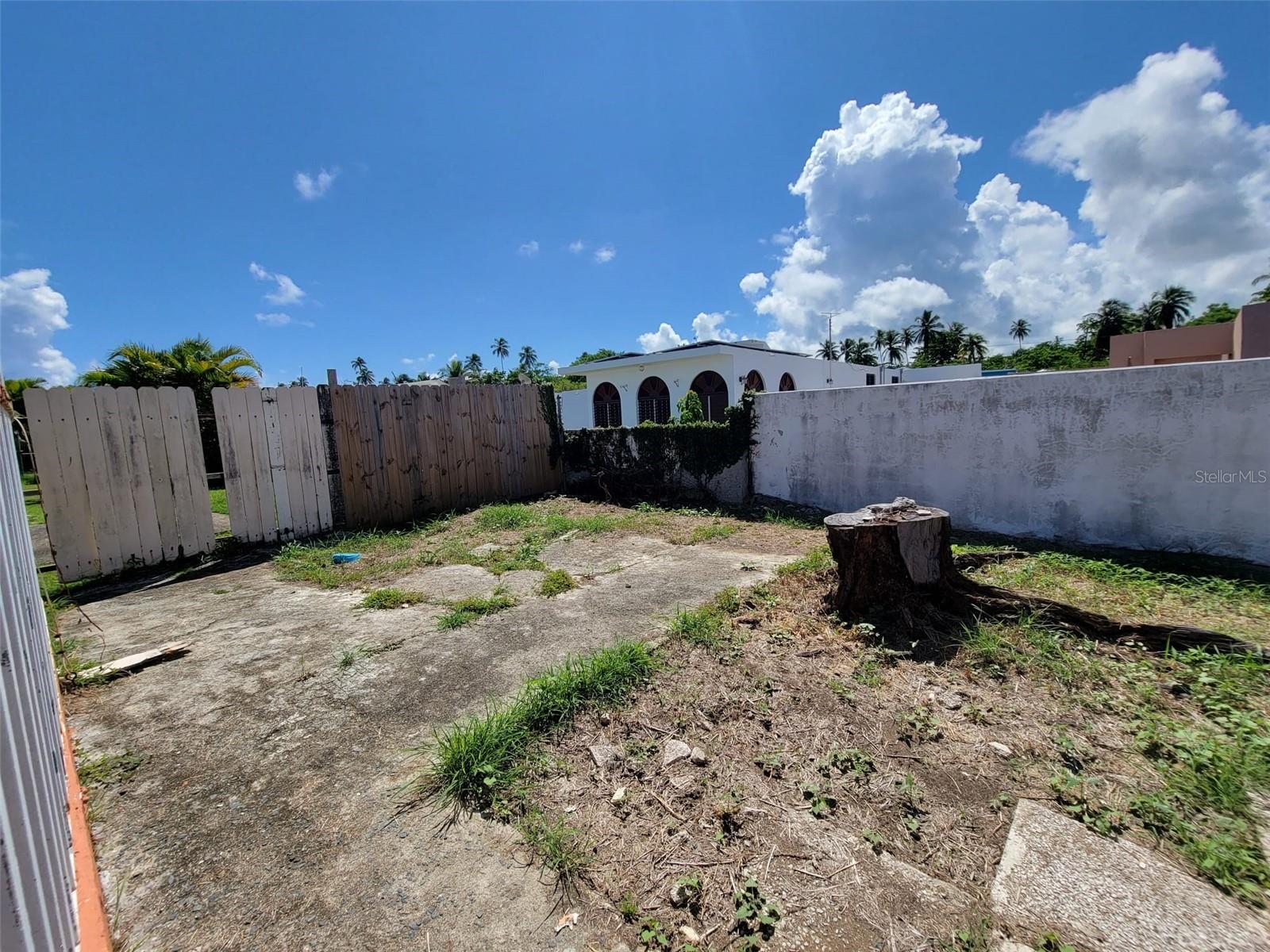 VILLA PALMIRA DEV - Residential