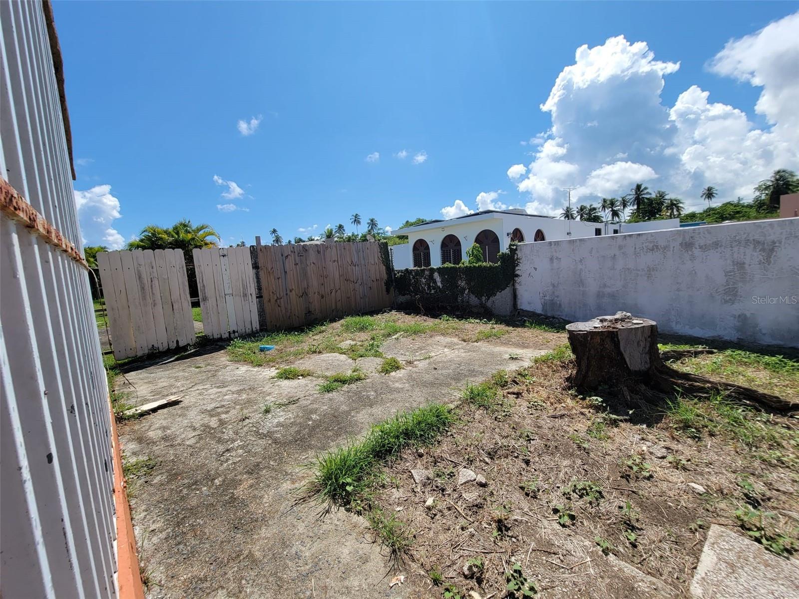 VILLA PALMIRA DEV - Residential