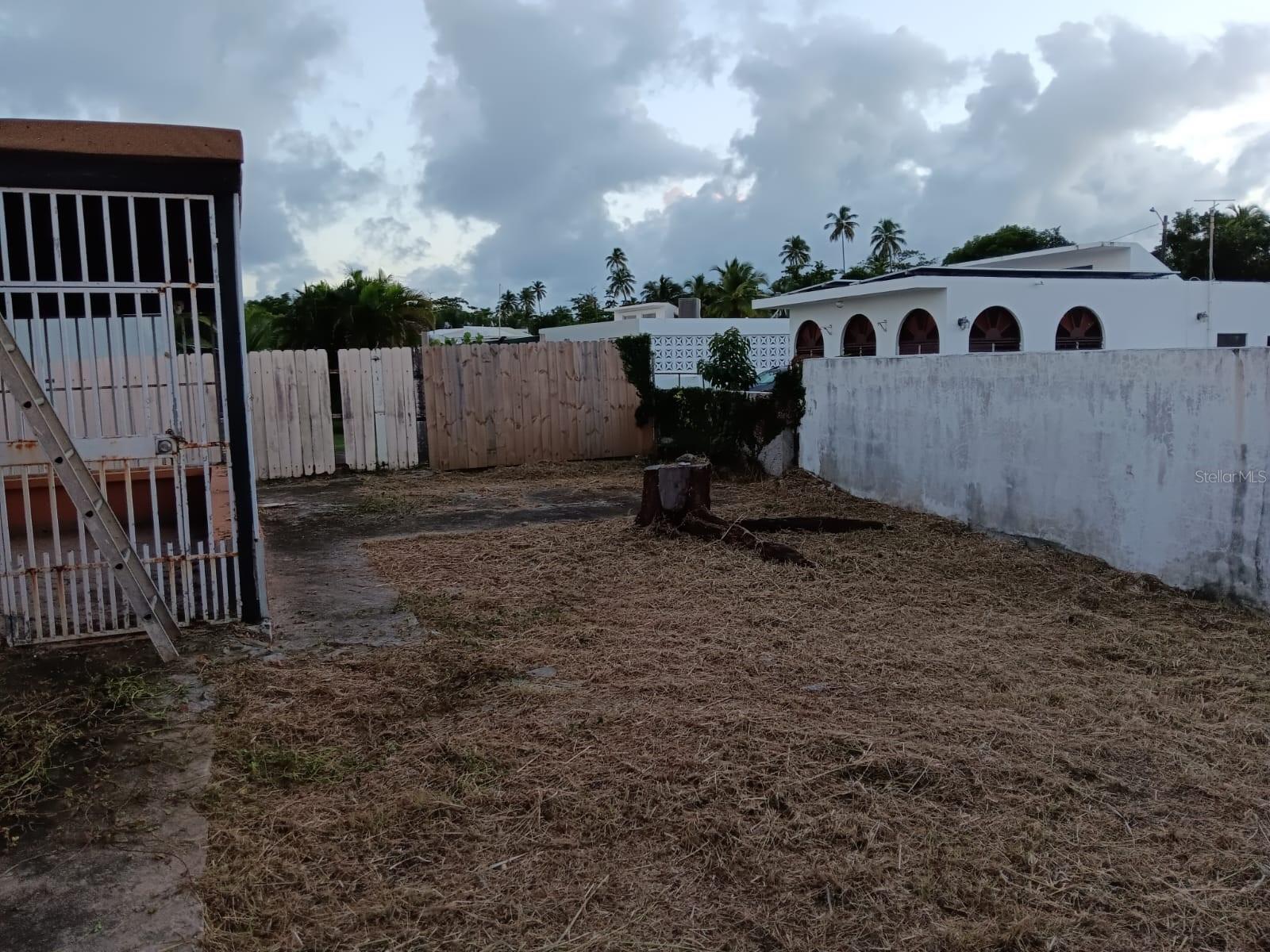 VILLA PALMIRA DEV - Residential