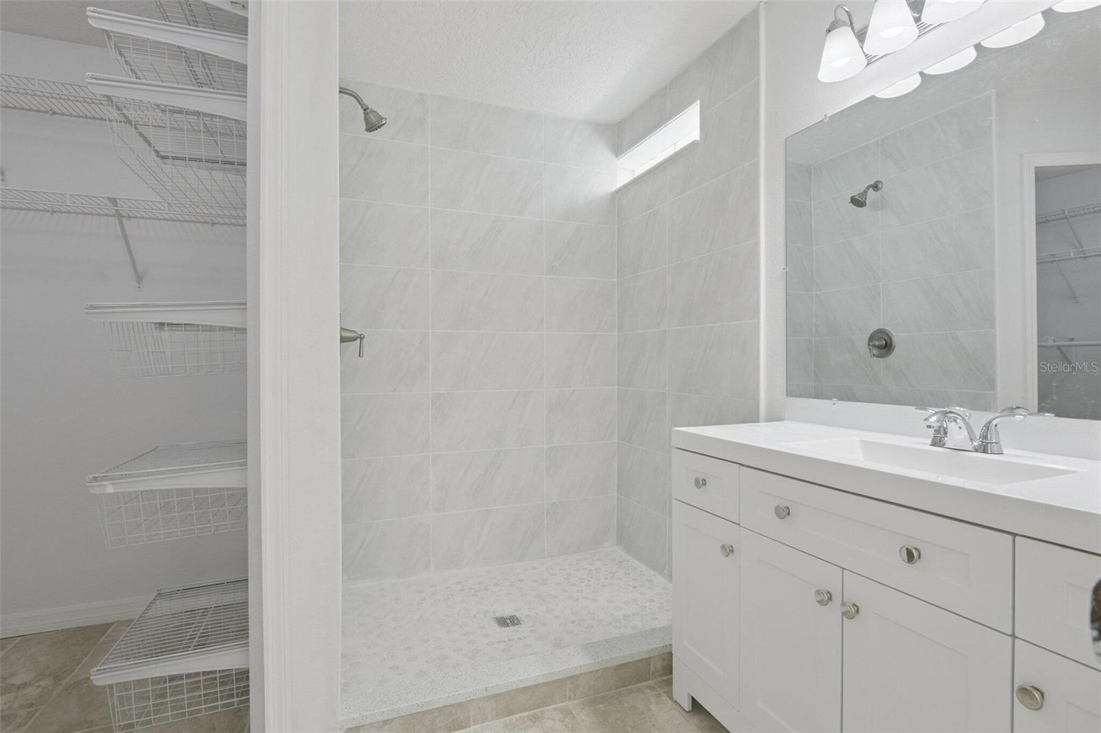 FISHHAWK RANCH PH 2 PRCL - Residential