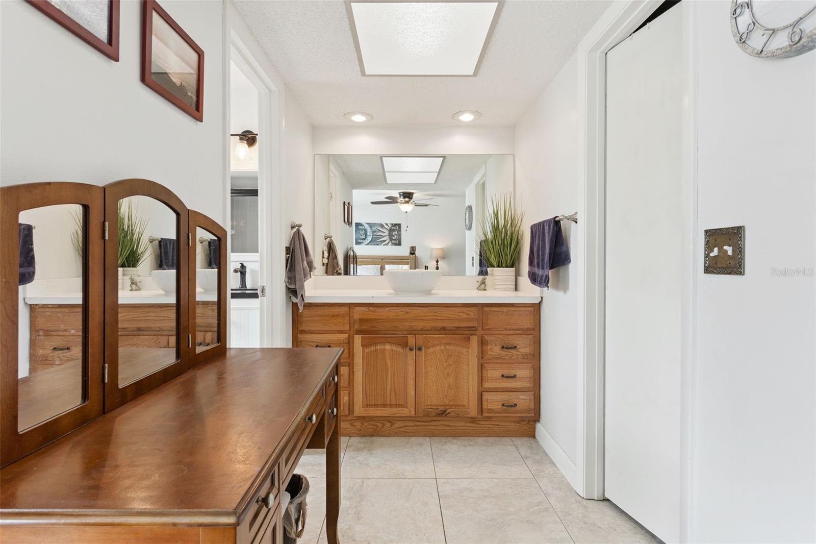 ROLLING OAKS - Residential