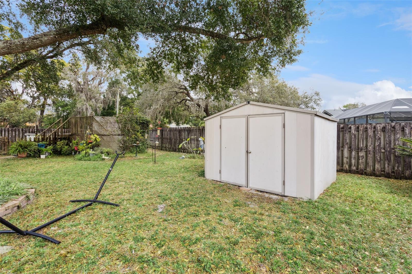 ROLLING OAKS - Residential