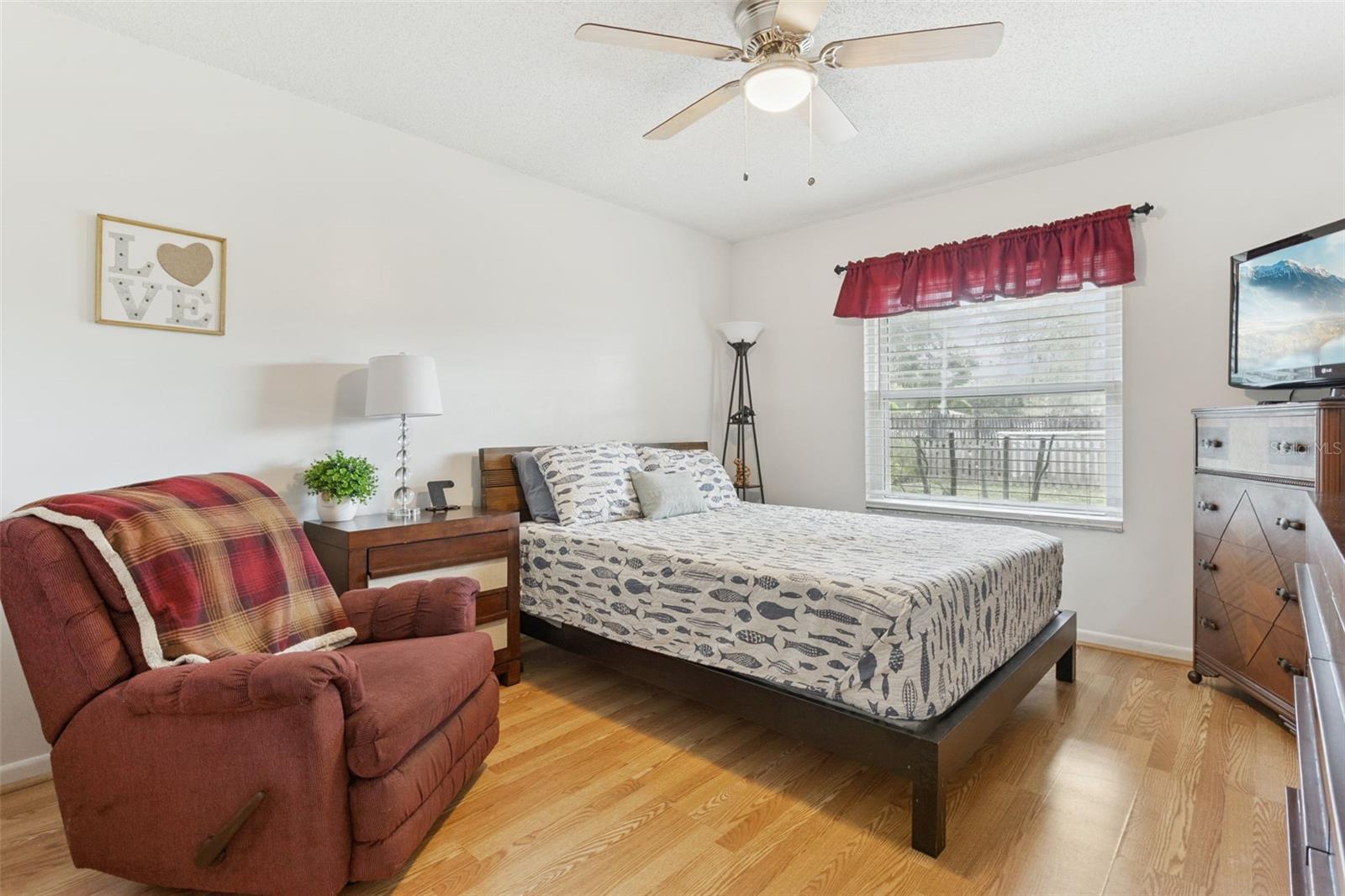 ROLLING OAKS - Residential