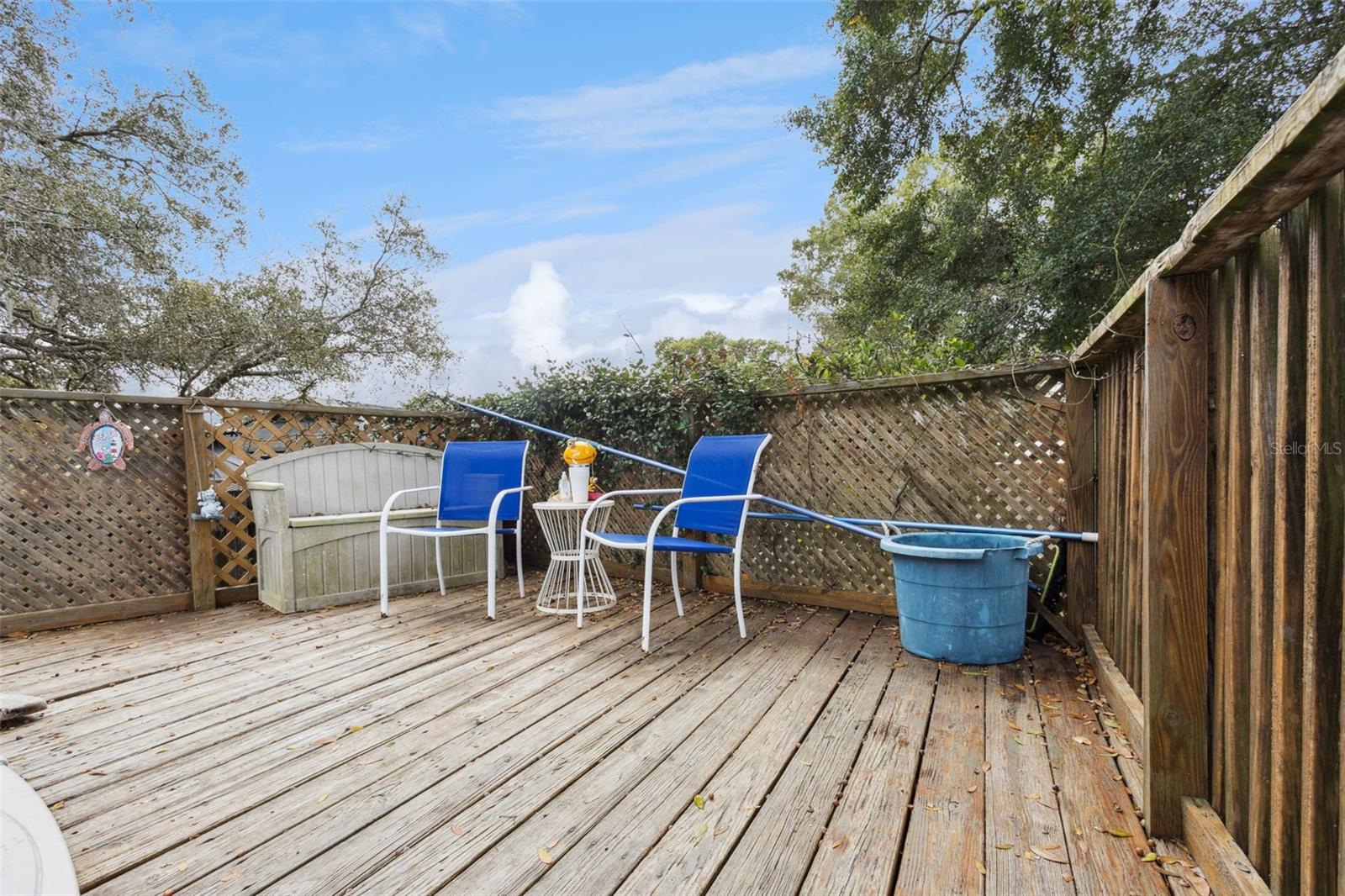 ROLLING OAKS - Residential