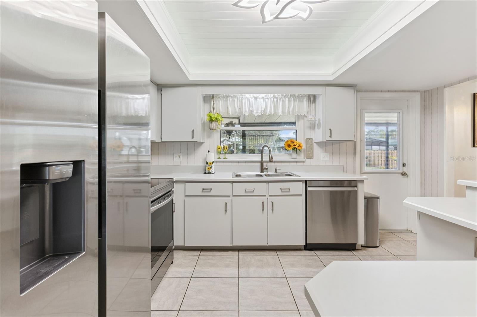 ROLLING OAKS - Residential