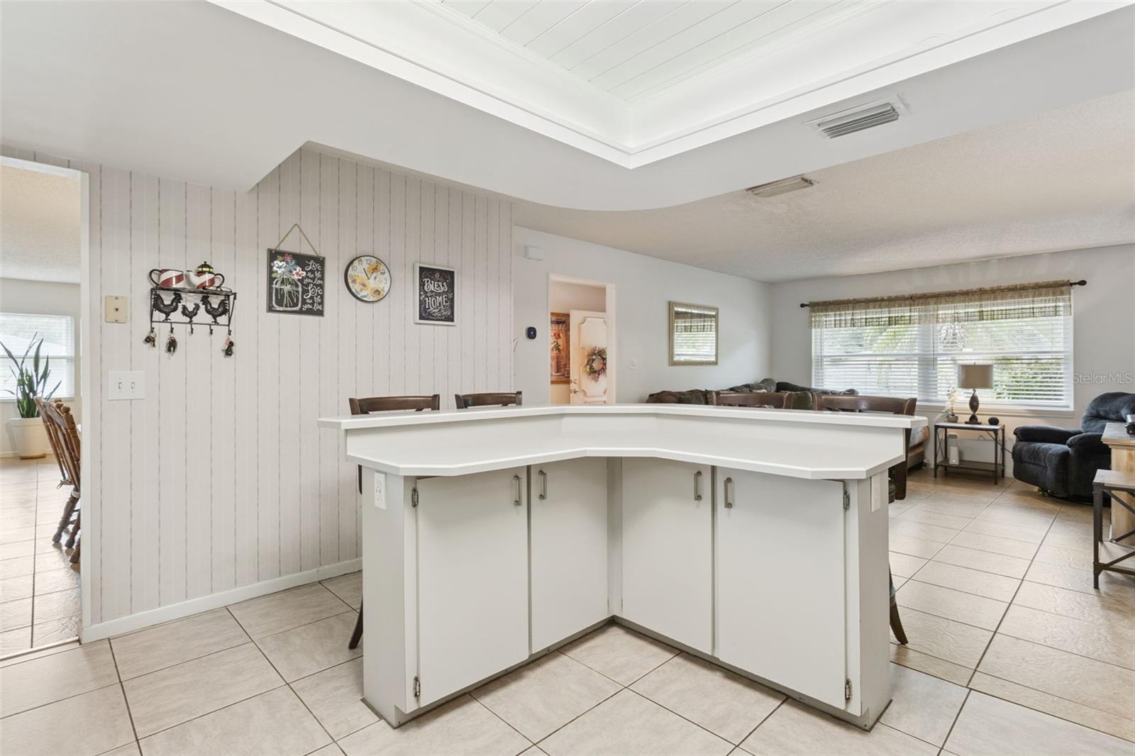 ROLLING OAKS - Residential