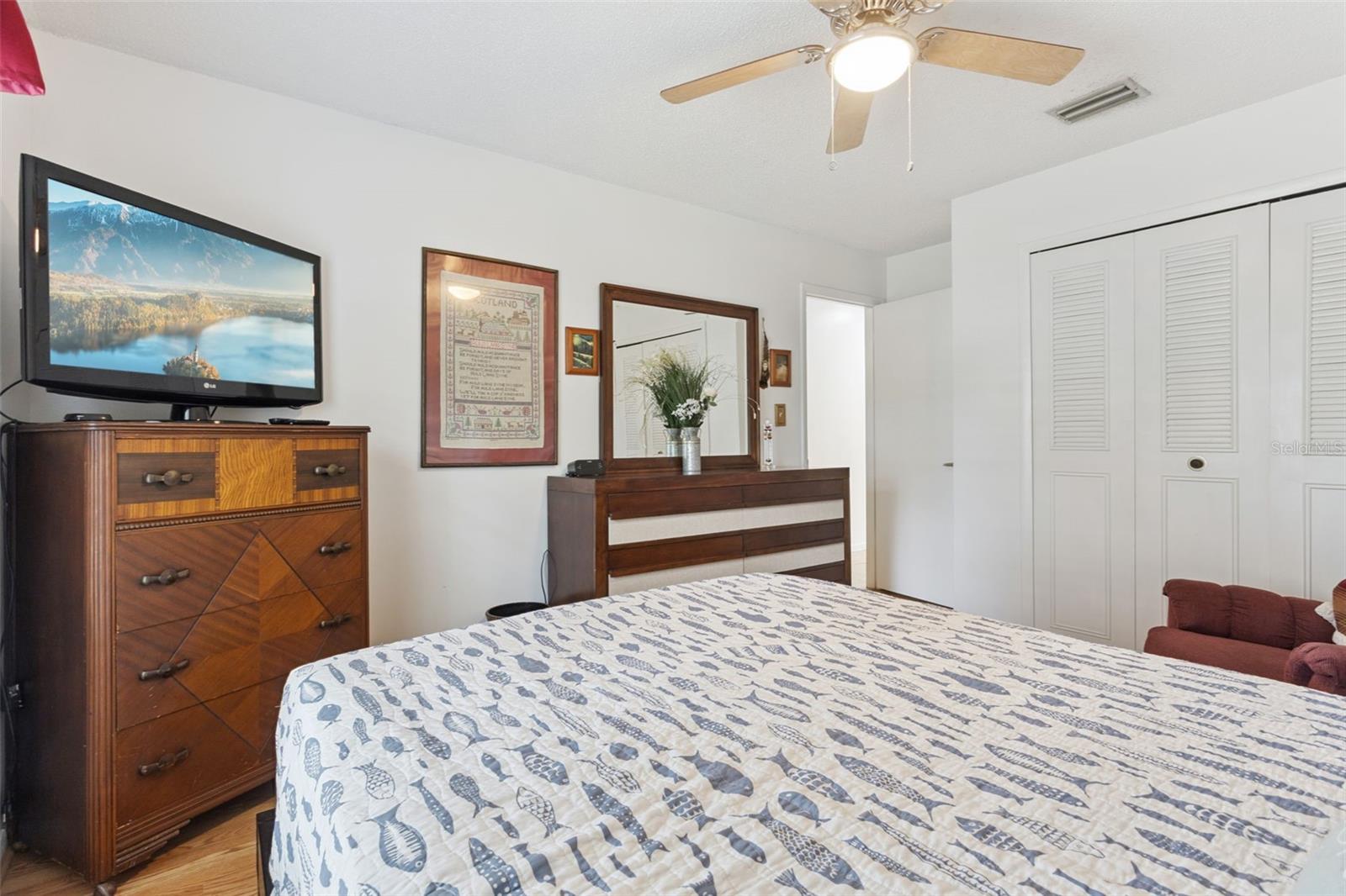 ROLLING OAKS - Residential