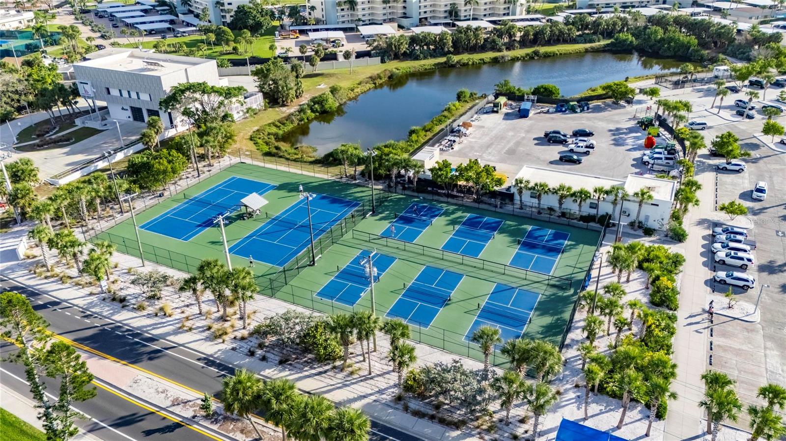 RIDGEWOOD - Residential