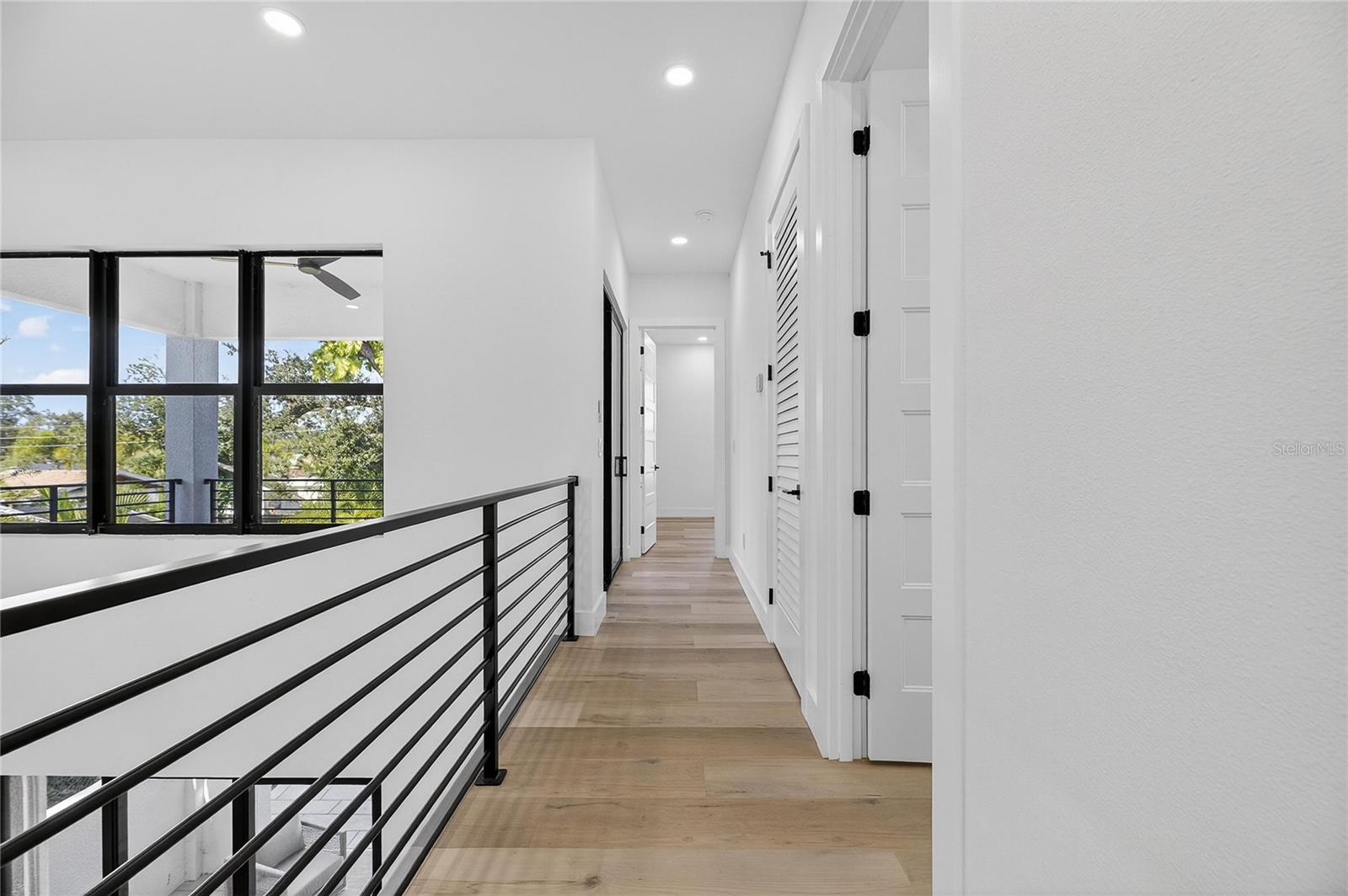 RIDGEWOOD - Residential