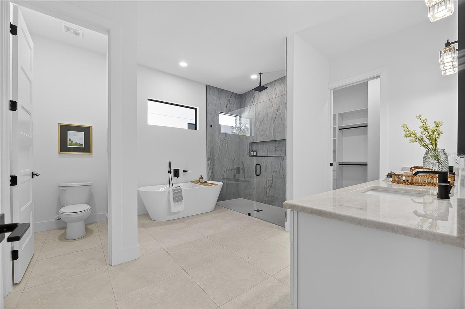 RIDGEWOOD - Residential