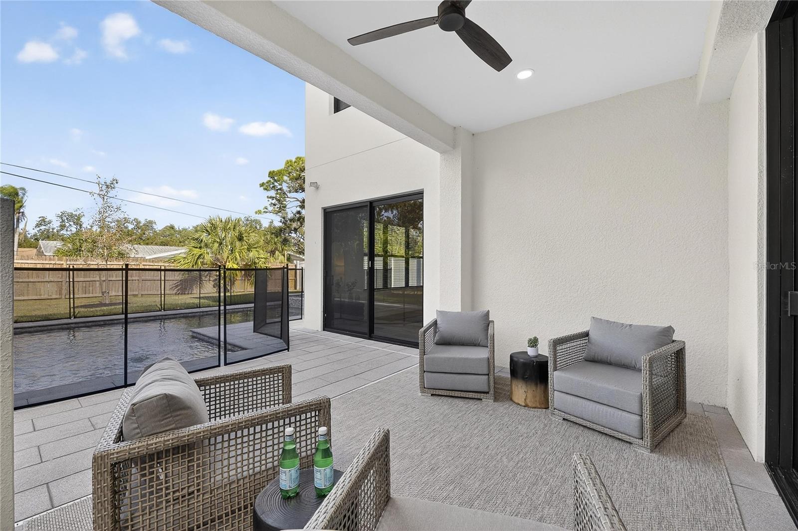 RIDGEWOOD - Residential