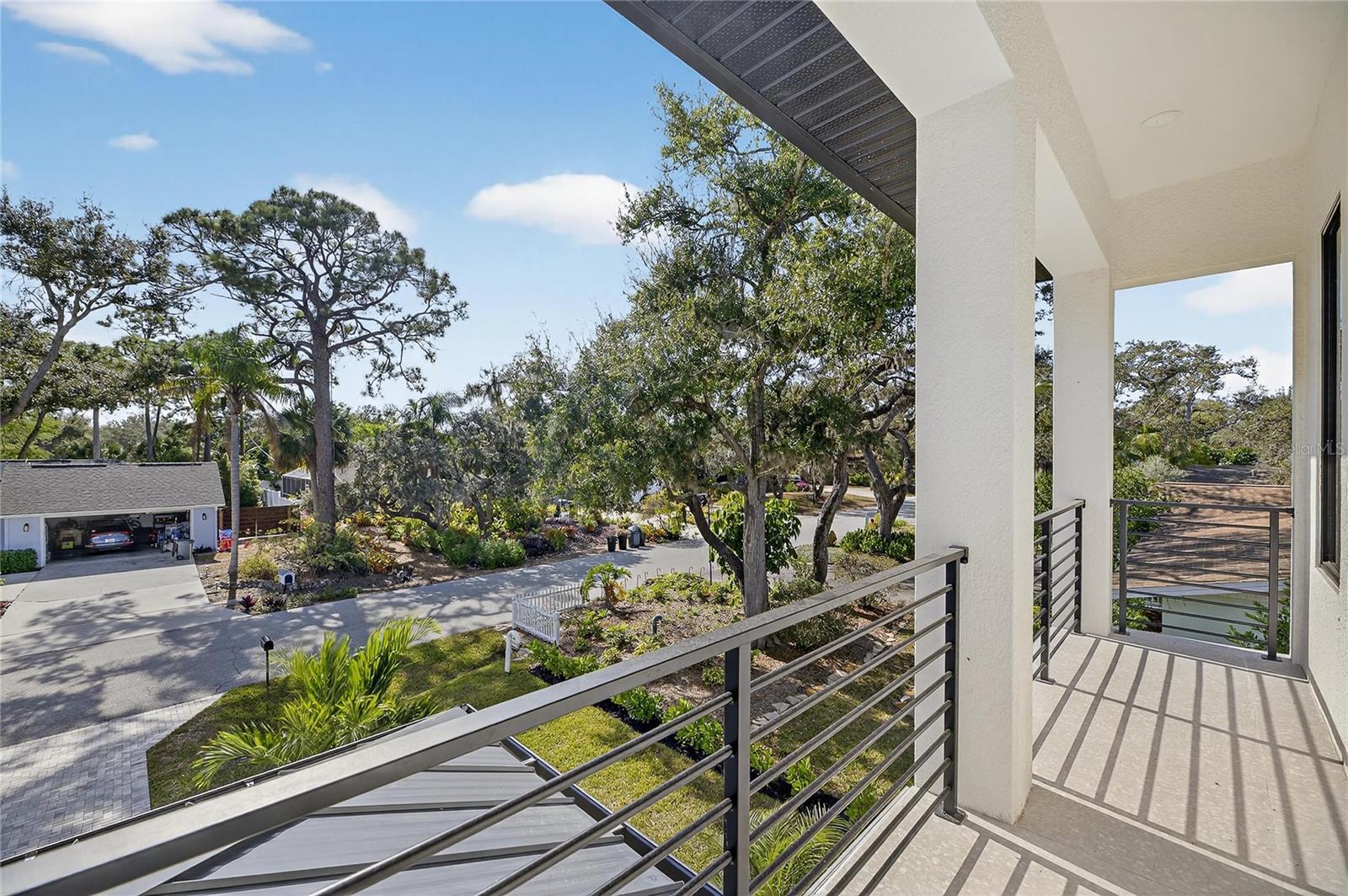 RIDGEWOOD - Residential