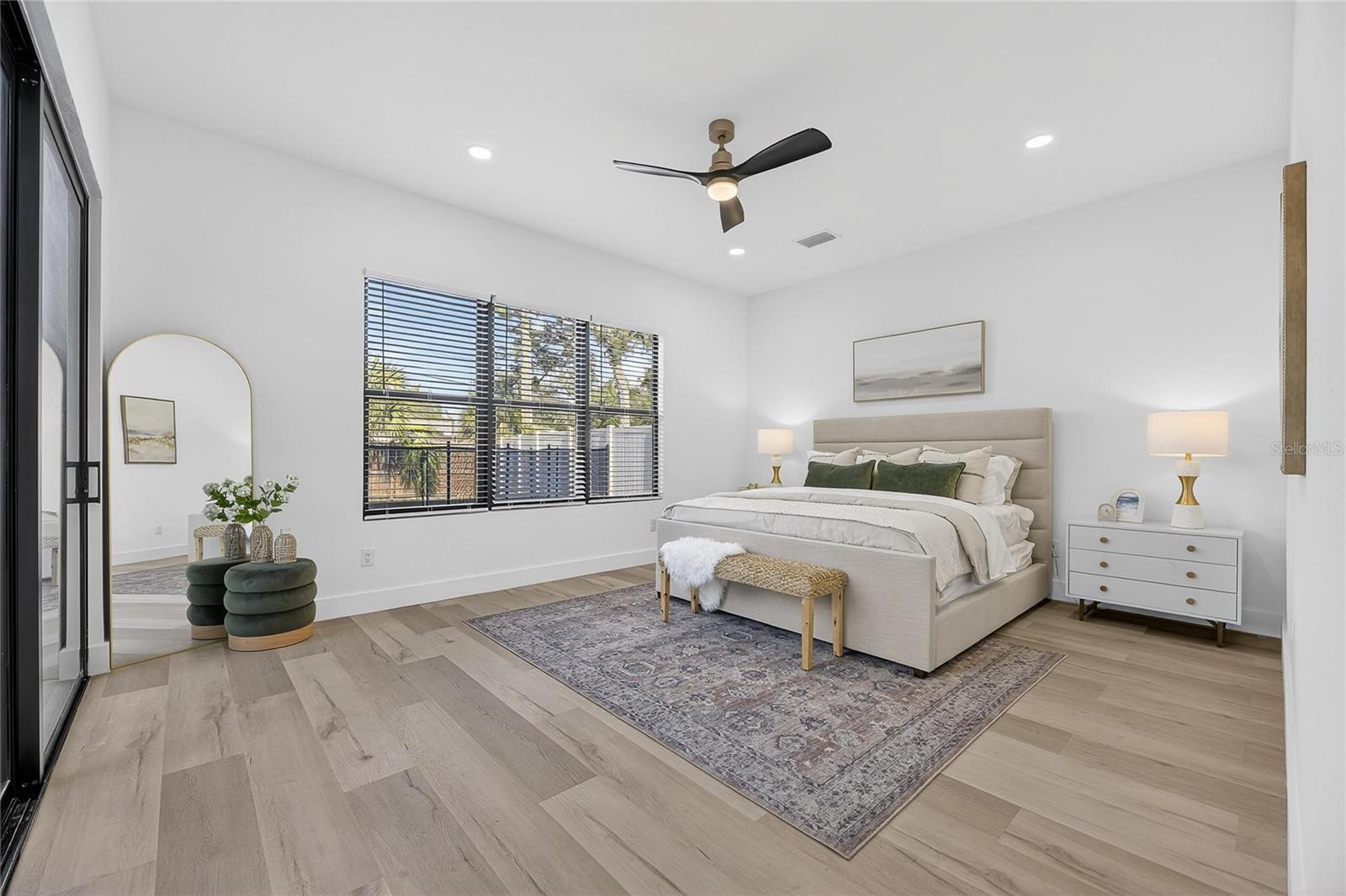 RIDGEWOOD - Residential