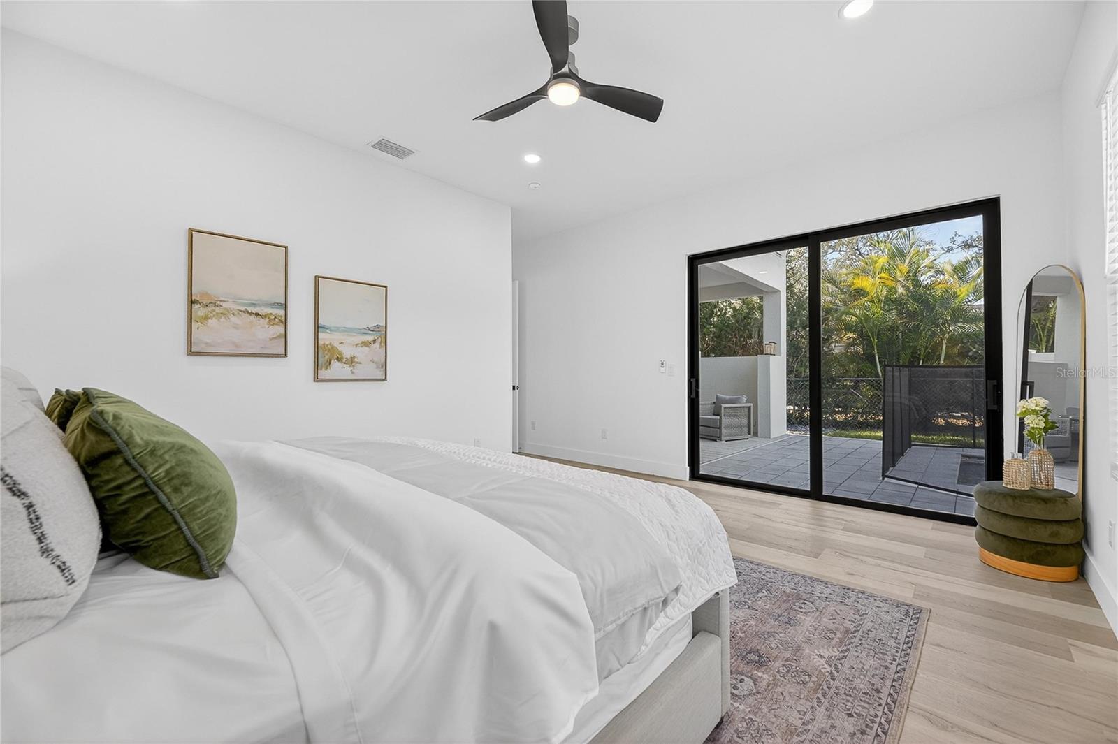 RIDGEWOOD - Residential