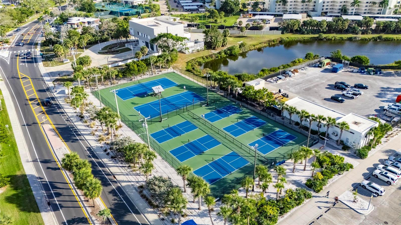 RIDGEWOOD - Residential