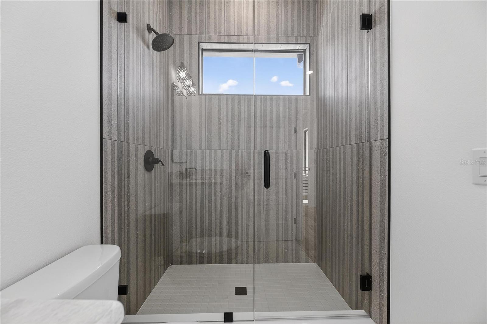 RIDGEWOOD - Residential