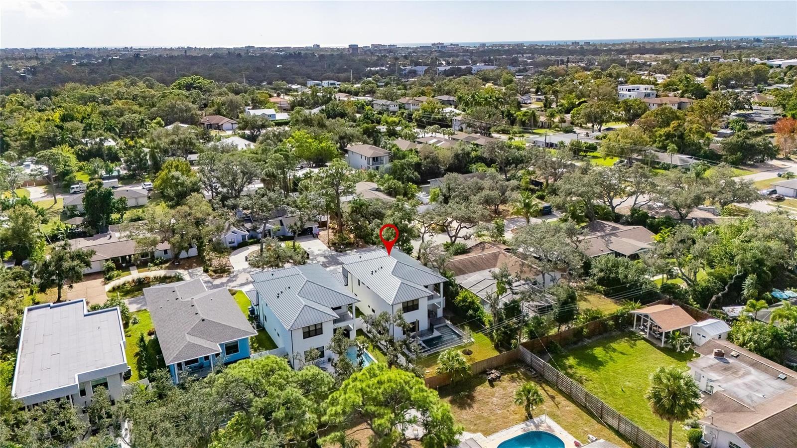 RIDGEWOOD - Residential