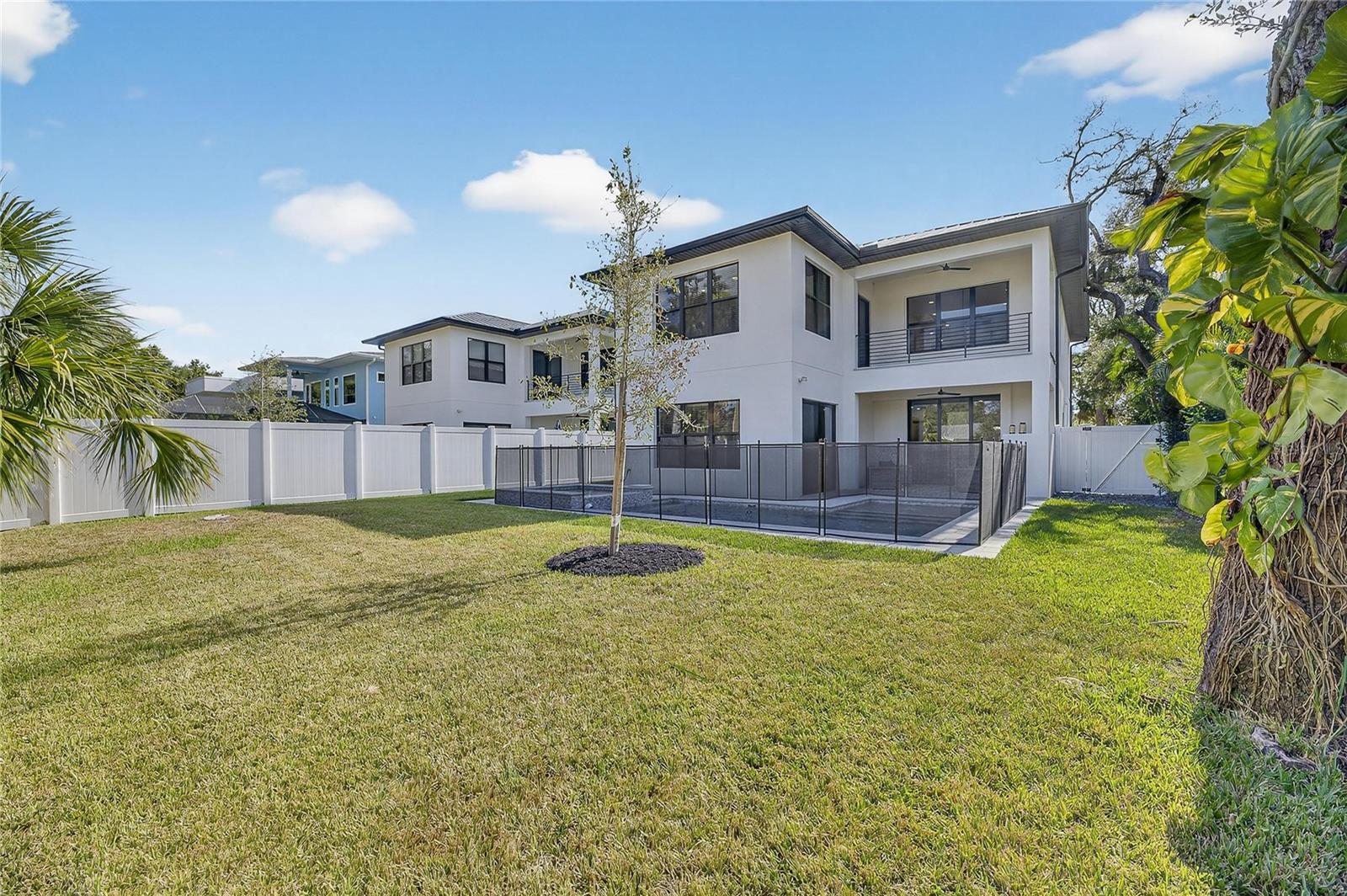 RIDGEWOOD - Residential