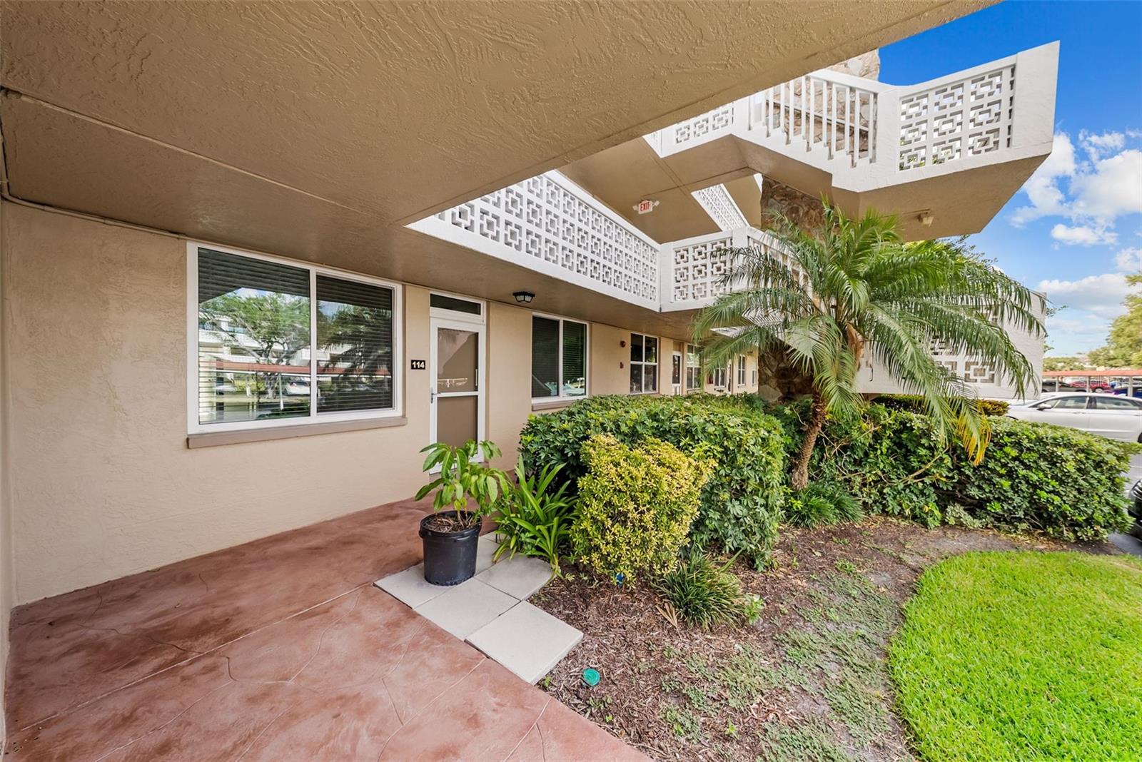 5095 BAY STREET NE 114