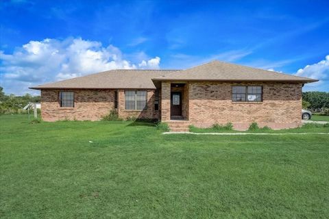 2950 FLOUNDER CREEK ROAD MIMS FL 32754